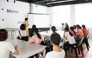 AIVA三日藝術之旅|無處不在的藝術課堂！