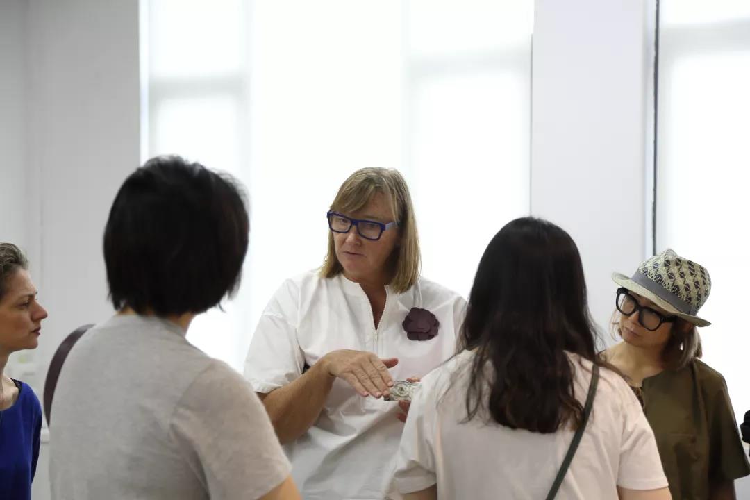 Bin在講座中詳細(xì)分享了個(gè)人作品的靈感來源