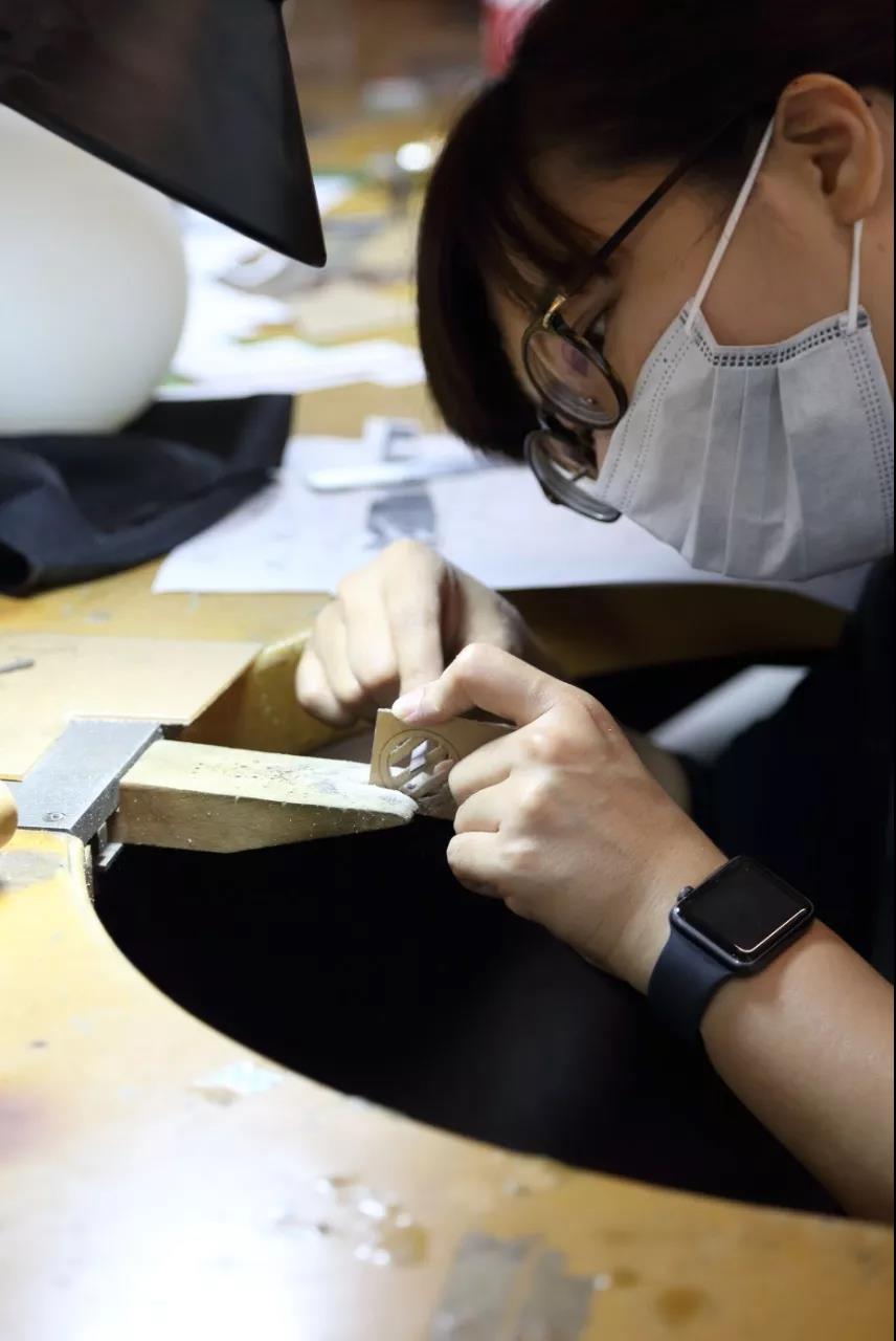 設(shè)計(jì)草圖+切割修銼