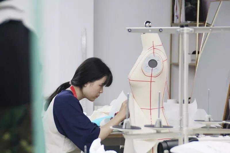 課堂:立裁技術學習