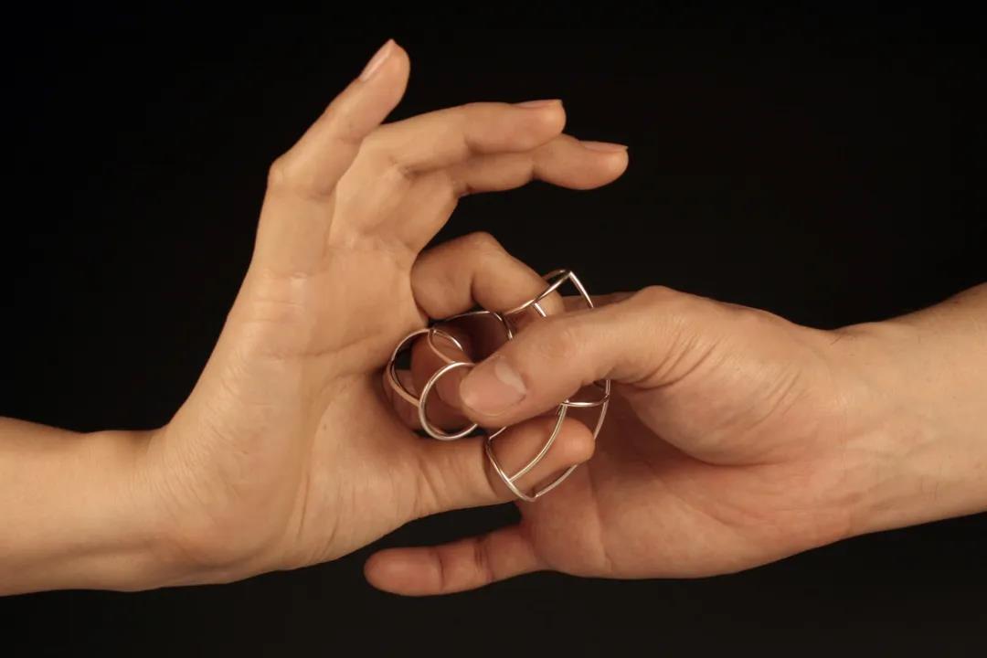 Interconnection sterling silver