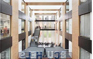 AIVA國際藝術(shù)名校預科秋季入學報考中，提前鎖定頂牛offer！